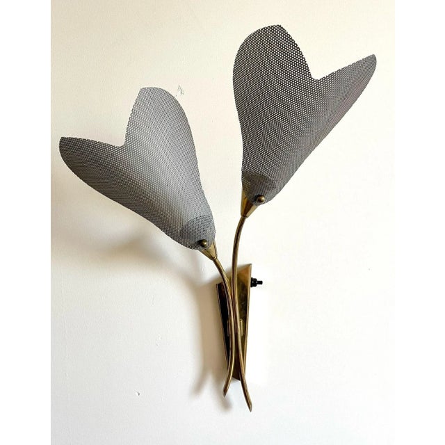 Brass Pair of Italian Mid-Century Modern Sculptural Flower Sconces, Brass, 1940s For Sale - Image 8 of 12