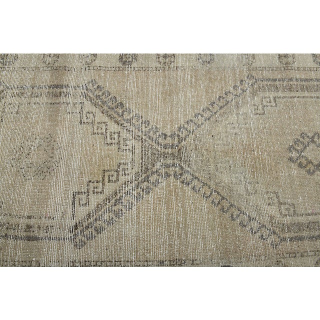 1970s Vintage Handmade Wool Cotton Turkish Beige Area Rug For Sale - Image 10 of 10