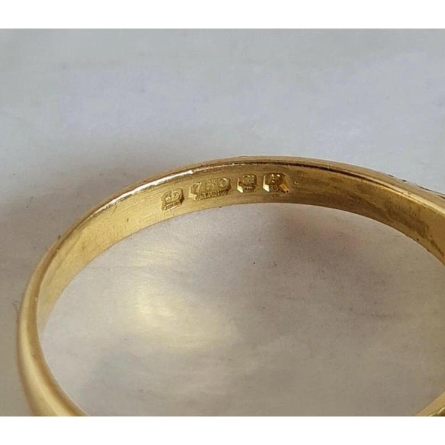 Vintage 18ct Yellow Gold Sapphire and Diamond Three-Stone Ring, 1976 For Sale - Image 4 of 10