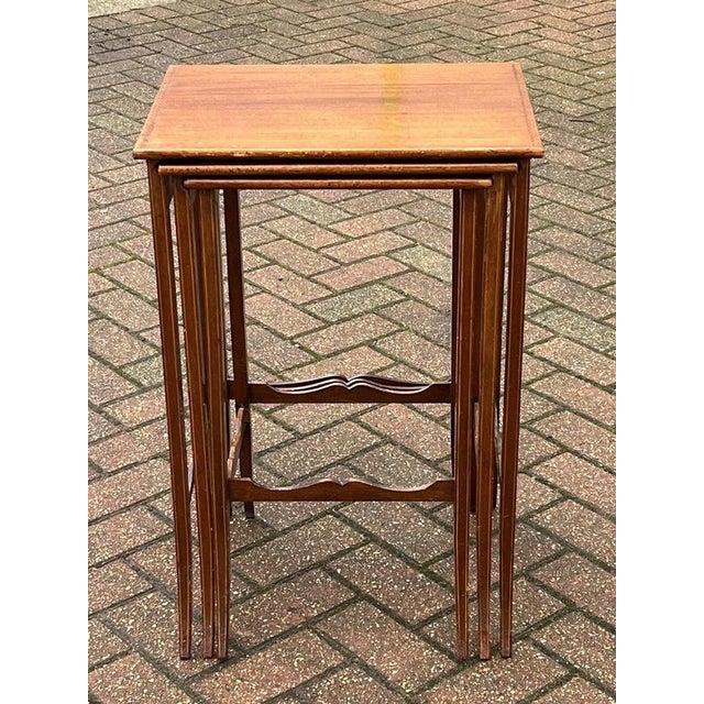 Edwardian Mahogany Nesting Tables, Set of 3 For Sale - Image 4 of 8