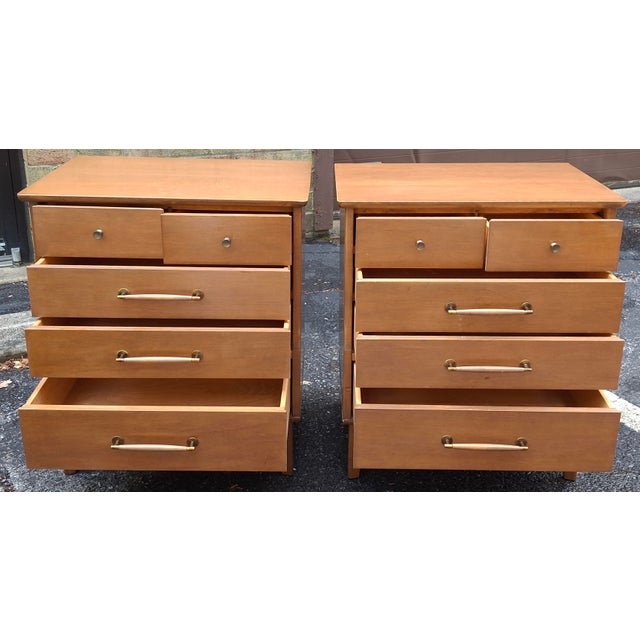 Baumritter Mid 20th Century Pair Baumritter Birchcraft MCM Maple Five-Drawer Side Chests For Sale - Image 4 of 17