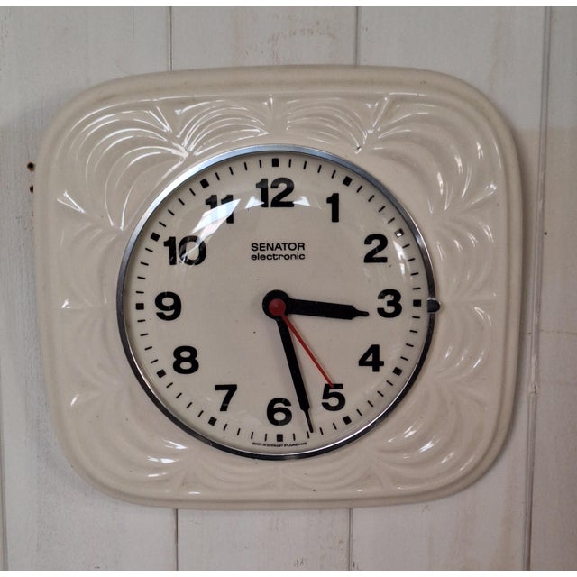 1970s Vintage German Senator Wall Clock with White Ceramic Case by Junghans, 1970s For Sale - Image 5 of 5