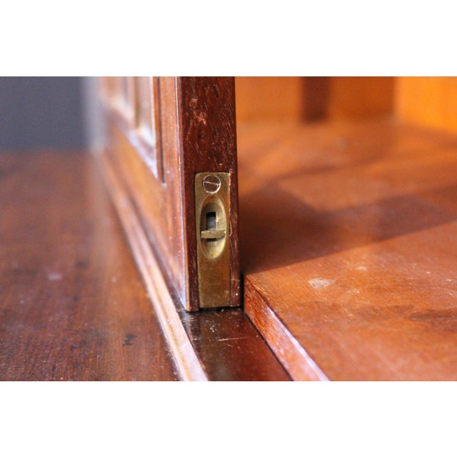 Circa 1790 English George III Period Secretaire Bookcase For Sale In Raleigh - Image 6 of 17