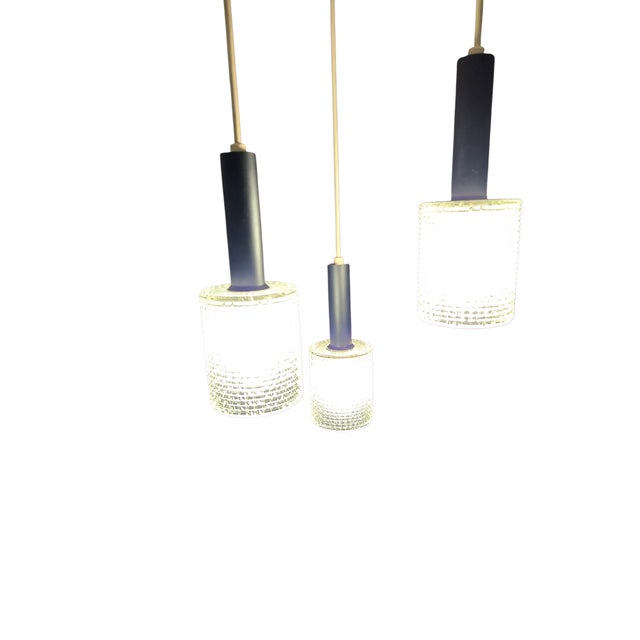 1970s Vintage Mid-Century Modern Cylindrical Glass 3 Light Cascading Pendant Chandelier Panton Style For Sale - Image 5 of 16