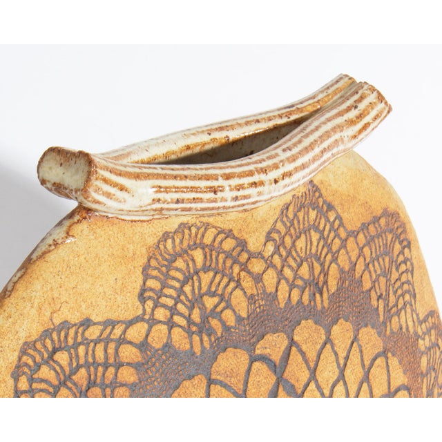Ceramic Geoffrey Healy 1980 Studio Pottery Vase For Sale - Image 7 of 8