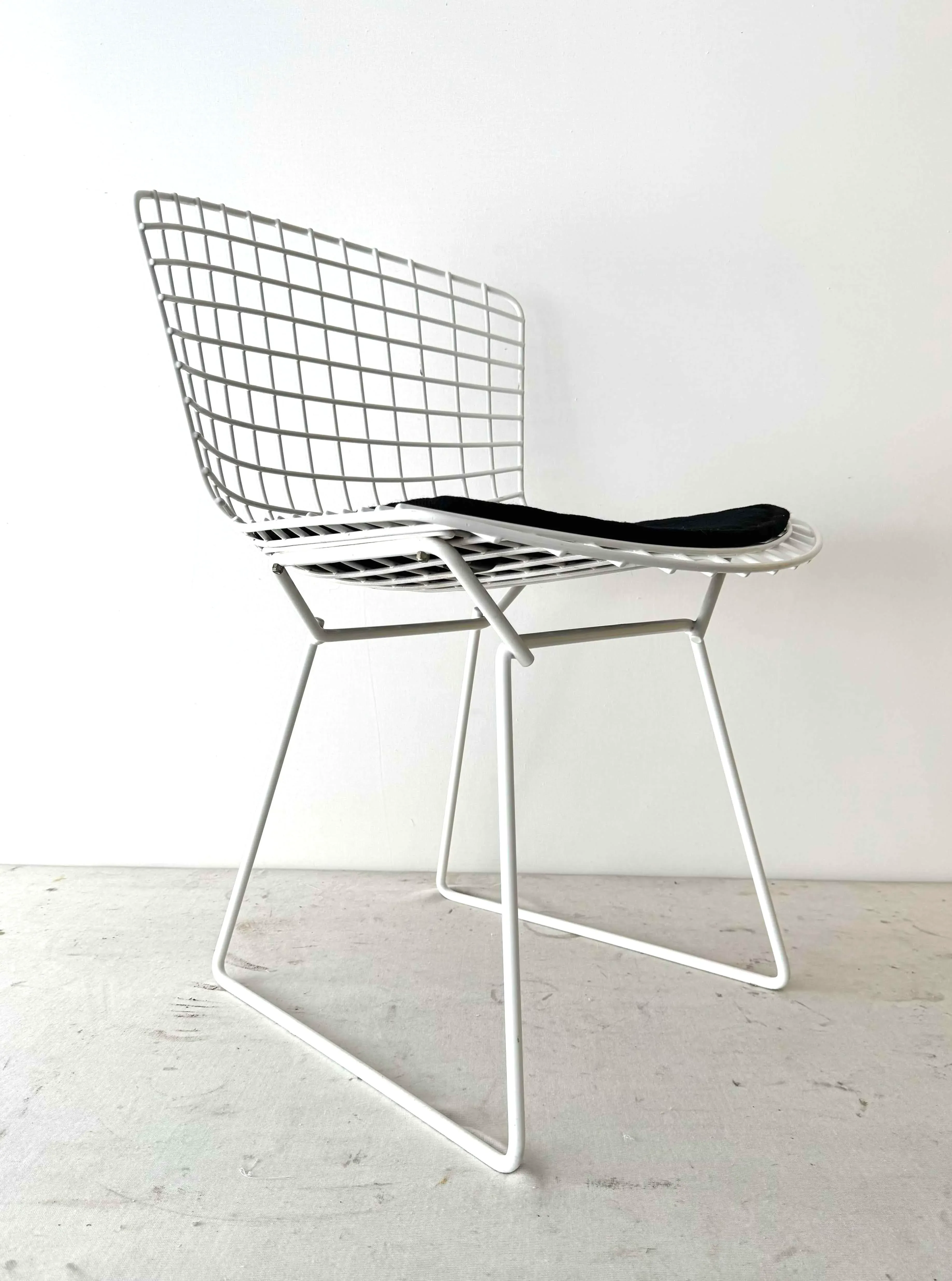 Model 420 The Wire Chair by Harry Bertoia for Knoll International