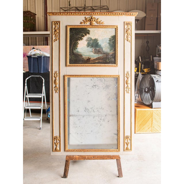 French 18th Century French Louis XVI Giltwood Painted Trumeau Mirror For Sale - Image 3 of 11