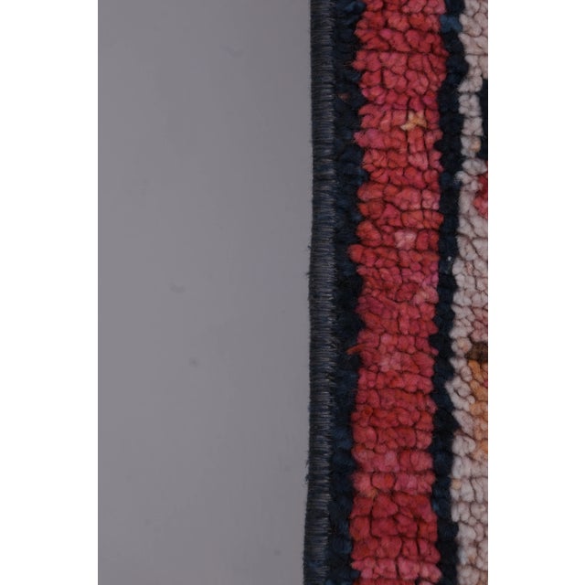 1960s Hand-Knotted Pictorial Figurative Human Pattern Rug 3'2'' X 10' For Sale - Image 10 of 13