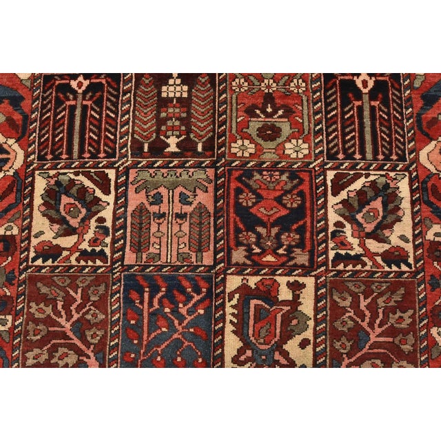 Bakhtiari Rug 5'3'' X 9'11'' Multicolor Wool Semi-Antique Hand-Knotted Carpet For Sale In Philadelphia - Image 6 of 15