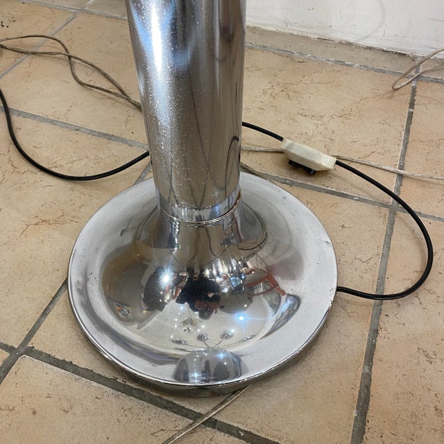 1960s Vintage Chrome Floor Lamp with 5 Globes attributed to Reggiani, Italy, 1970s For Sale - Image 5 of 8