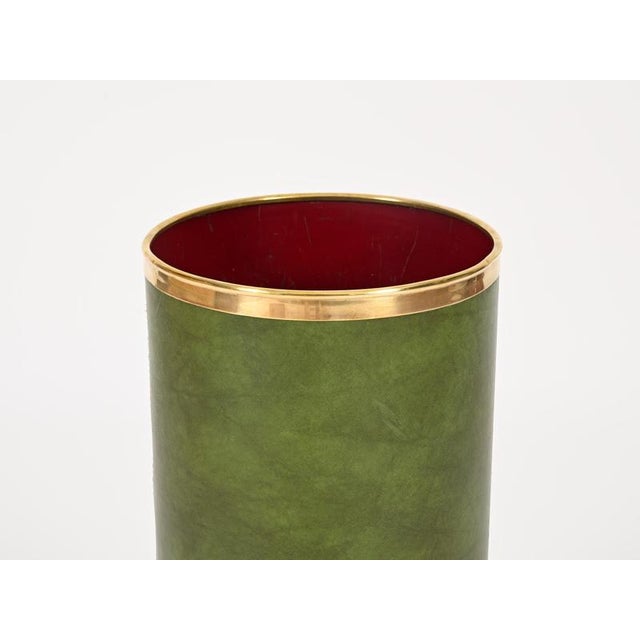 1970s Mid-Century Green Leatherette and Brass Umbrella Stand from Aldo Tura, Italy, 1970s For Sale - Image 5 of 13
