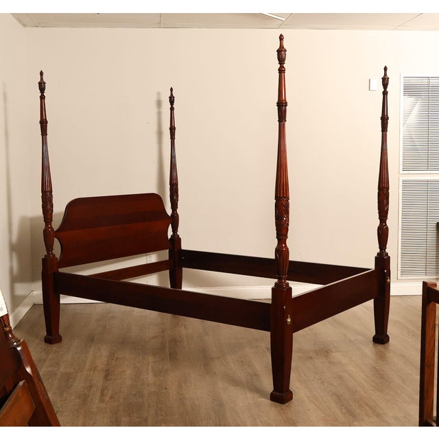 Late 20th Century Lexington Queen Size Solid Mahogany Rice Carved Poster Bed For Sale - Image 5 of 18