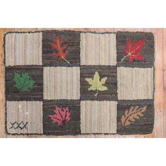 Mid 20th Century American Hooked Floral Rug - 2' x 2'11" For Sale - Image 14 of 18
