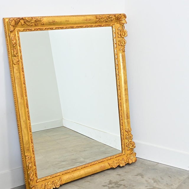 French 19th Century Floral Gold Gilt Mirror For Sale - Image 10 of 12
