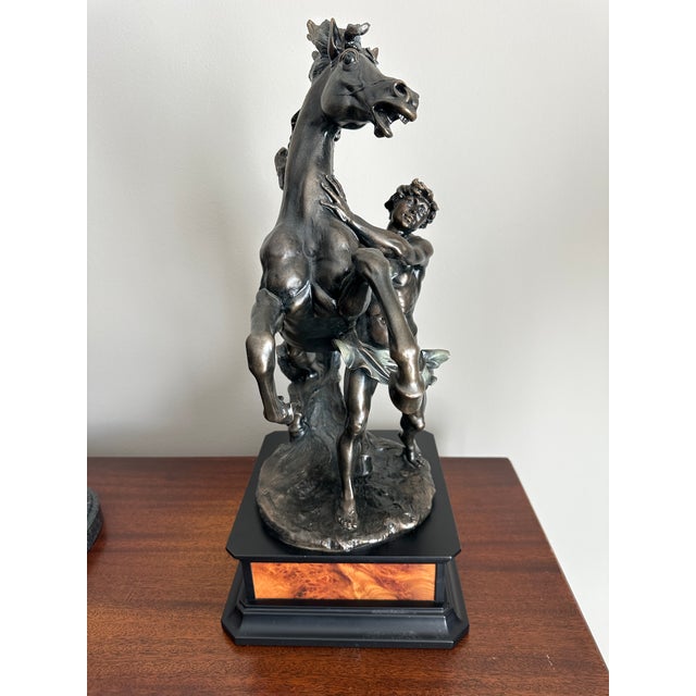 Crafted in 1992, the Florence "Freedom" Marley Horse by Giuseppe Armani sculpture exudes the elegance and artistry of its...