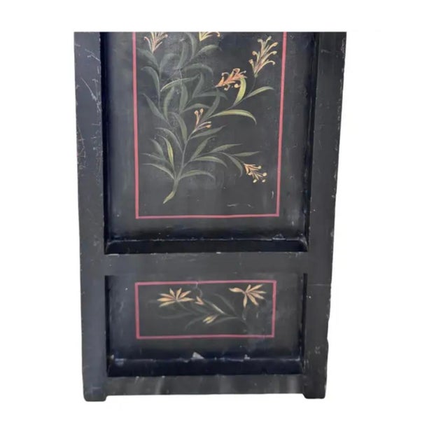 Brown Spanish Painted and Parcel-Gilt Leather Four Panel Screen For Sale - Image 8 of 11