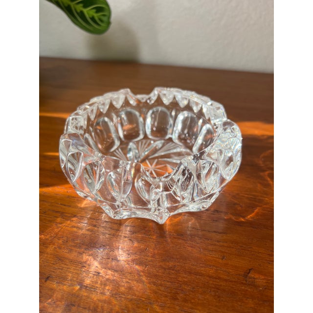 Vintage Beyer West Germany Crystal Glass 4 Slot Ashtray Starburst Center For Sale - Image 4 of 10