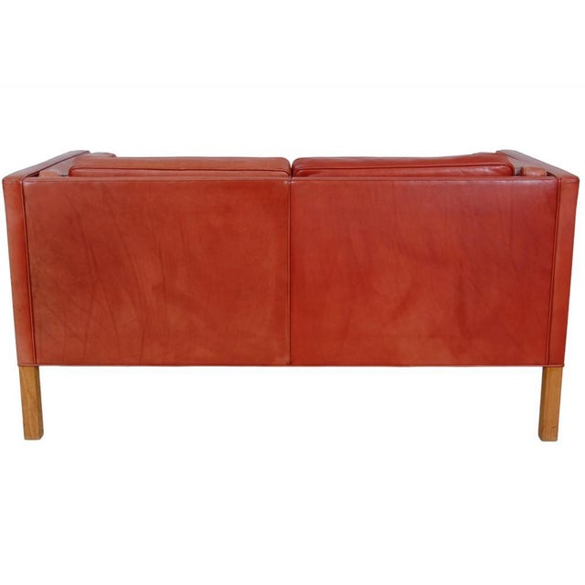 2 Seater 2332 Sofa in Indian Red Aniline Leather from Børge Mogensen For Sale - Image 3 of 18
