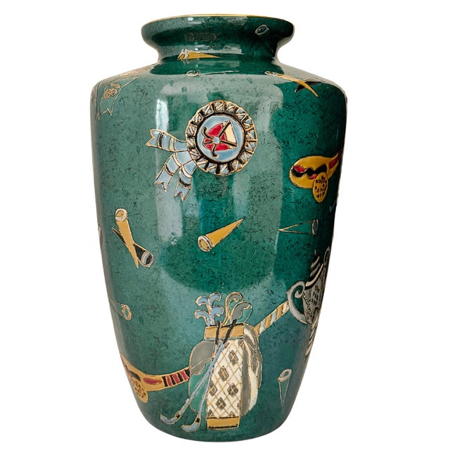 Chinese Vintage Golf Motifs Emerald Green Porcelain Vase For Sale - Image 3 of 10