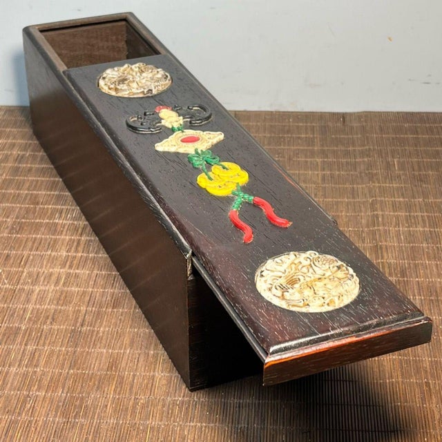 1970s Vintage Ebonized Wood Carved Box | Chinese Auspicious Knot Inlay | Dragon Trinket Box For Sale - Image 5 of 9