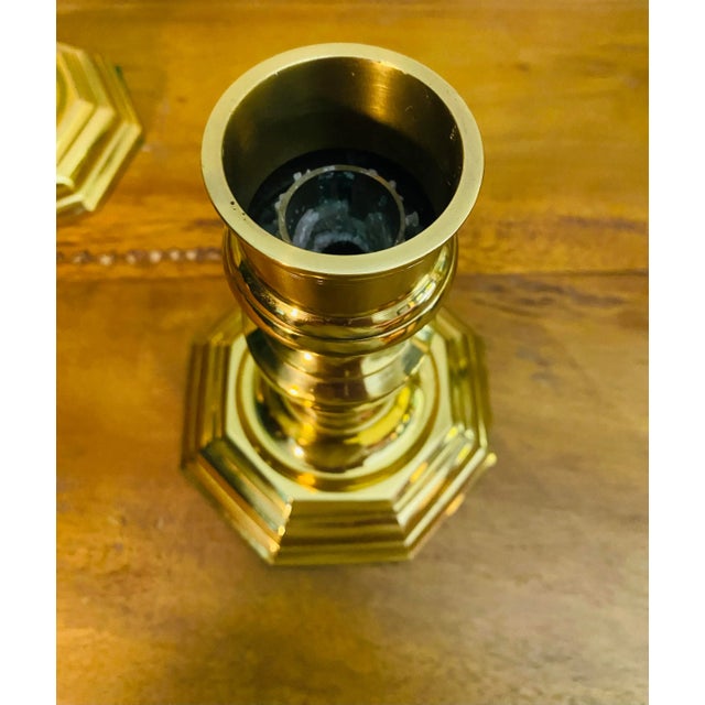 Circa 1900s English Polish Brass Candlesticks-A Pair For Sale In Miami - Image 6 of 7