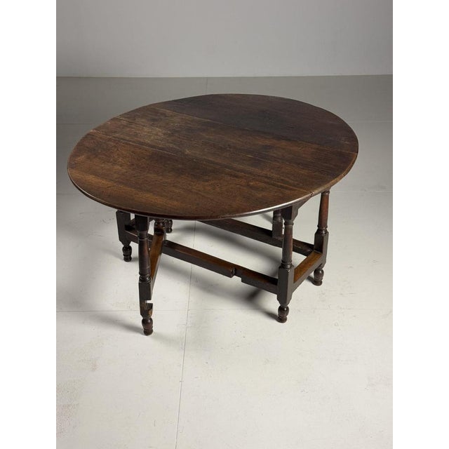 English Gateleg Table in Oak For Sale - Image 11 of 18