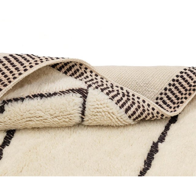 Minimalist Organic Line Oversize Hand-Knotted Wool Rug | 13'3" X 9'10" | One of a Kind For Sale - Image 6 of 9
