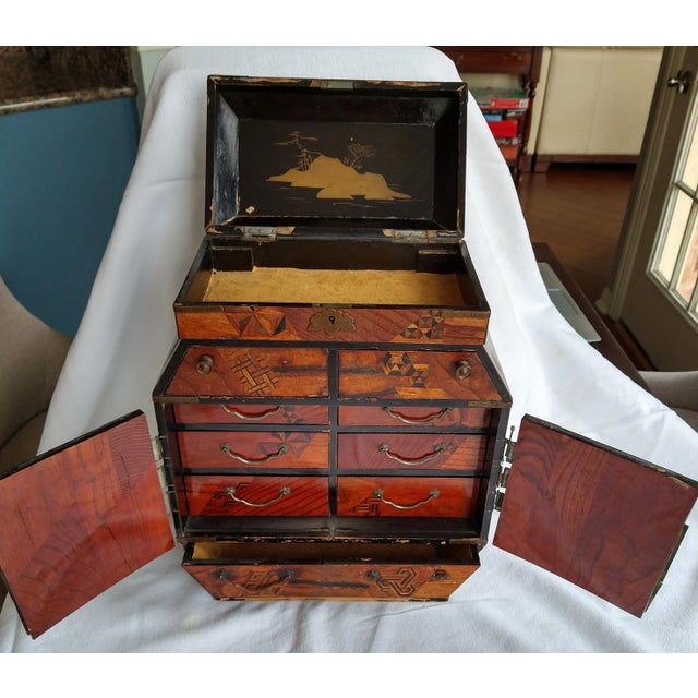 Chinese Antique Late 19th Century Chinese Jewelry Box For Sale - Image 3 of 12