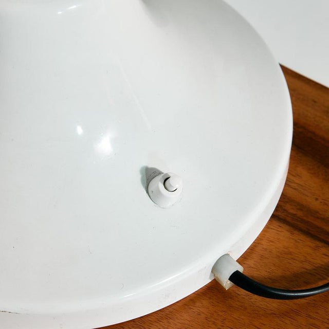 Hungarian Table Lamp in Glass and Metal For Sale - Image 6 of 11