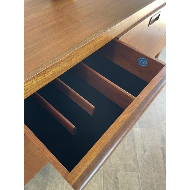 Mid-Century Modern Teak Sideboard by Greaves & Thomas, 1960s For Sale - Image 10 of 18
