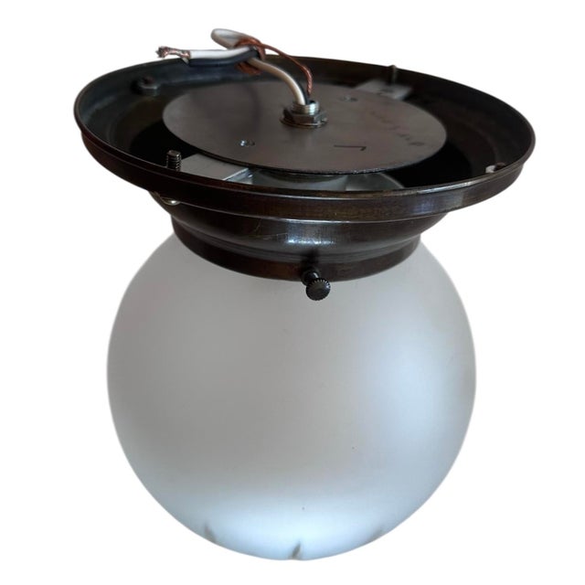 This is another simple yet elegant frosted starburst fixture!