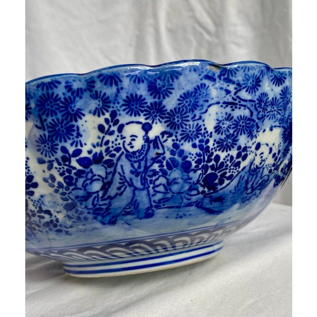 Late Qing Chinese Blue & White Porcelain Phoenix Bowl – 9.5” Scalloped Rim – Hand Painted, C. 1875–1908 For Sale - Image 10 of 15