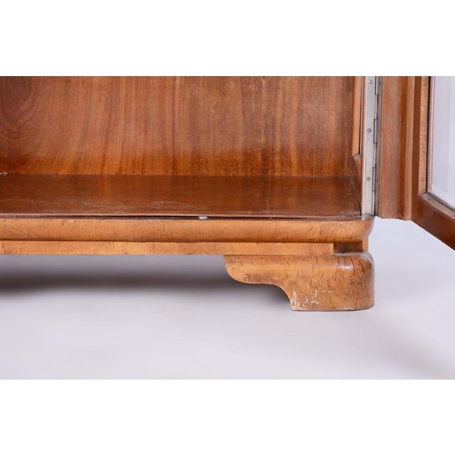 Czech Art Deco Display Cabinet by Jindřich Halabala for Up Závody, 1930s For Sale - Image 14 of 17