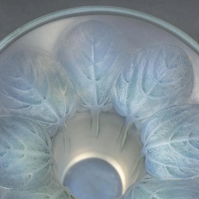 1920s Violet Opalescent Vase by René Lalique, 1921 For Sale - Image 5 of 9