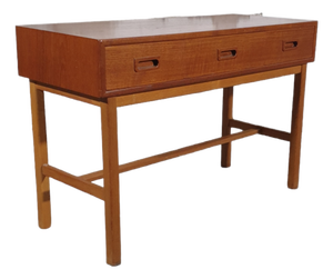 Small Cabinet with 3 Drawers