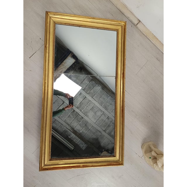 Antique Gilt Wall Mirror, in Good conditions. Designed before 1890