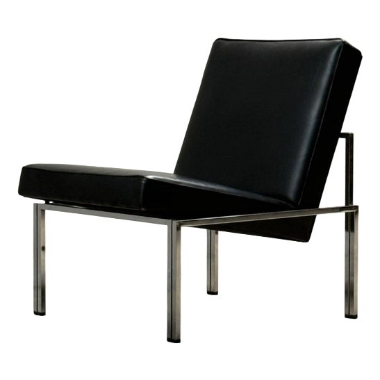 Set of Bauhaus Armchairs in Black Leather and Chromed Tubular Steel, 1960s For Sale