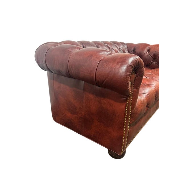 Late 20th Century Late 20th Century Fine Leather Chesterfield Sofa Loveseat For Sale - Image 5 of 8