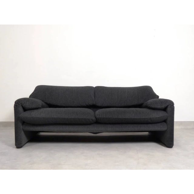 Maralunga 2.5-Seater Sofa by Vico Magistretti for Cassina, 2008 For Sale - Image 16 of 16