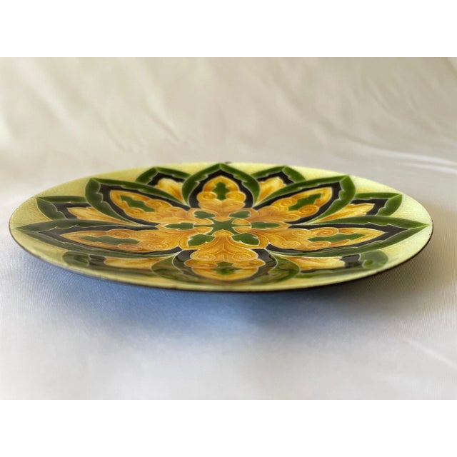 Mid 20th Century Italian Green & Gold Mandala Enameled Copper Round Vide Poche Tray For Sale - Image 4 of 7