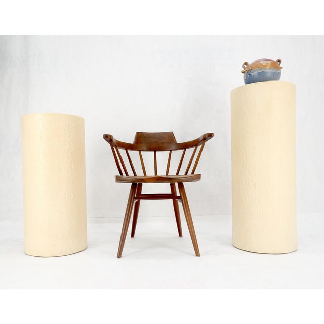Mid-Century Modern Pair Round Textured 30" & 36" Tall 14" Dia Cylinder Shape Pedestals Stands MINT! For Sale - Image 3 of 10
