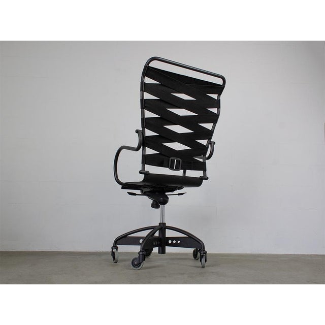 Metal Canasta Chair by Paolo Parigi for Heron Parigi, 1980s For Sale - Image 7 of 13