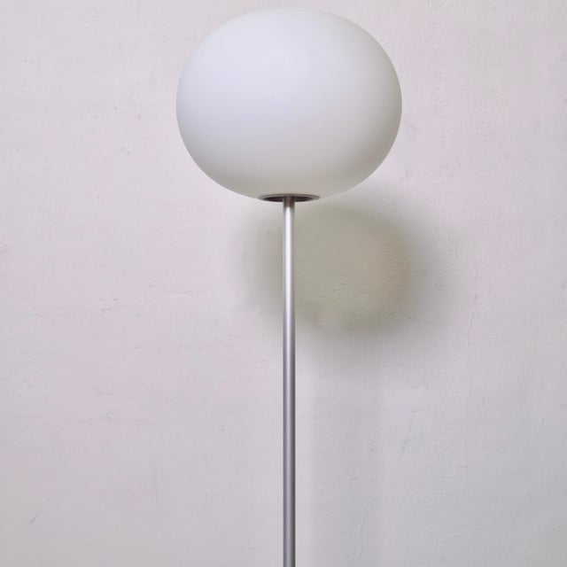 1990s Flos Glo-Ball F1 Floor Lamp in Glass and Metal from Jasper Morrison, 1998 For Sale - Image 5 of 15