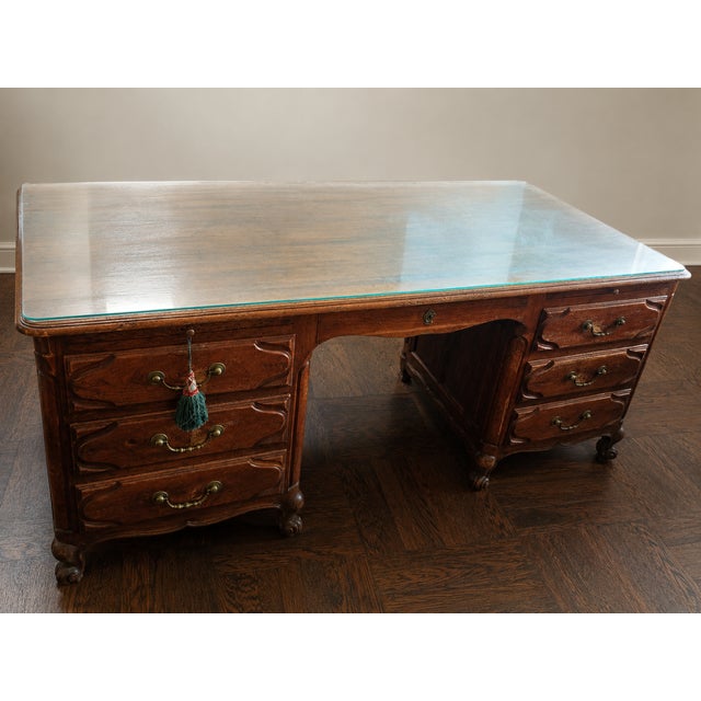 An exceptional custom executive desk commissioned in 1988 for a private buyer and handcrafted for Don Ruseau’s New York...