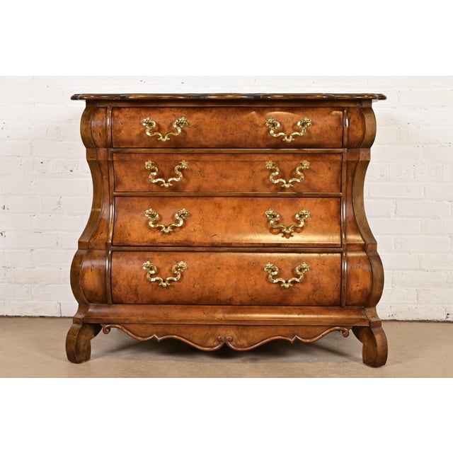 1980s Baker Furniture Dutch Baroque Burled Walnut Bombe Chest or Commode For Sale - Image 14 of 14