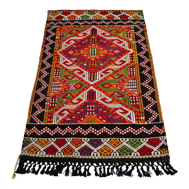 Hand-Woven Braided Small Rug Vintage Wall Decor Area Rug Kilim - 28″ × 46″ For Sale