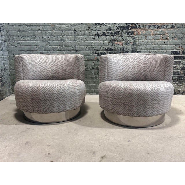 Mid-Century Modern Pair of "Mala" Style Swivel Chairs, After Franco Fraschini, 1970 For Sale - Image 3 of 12