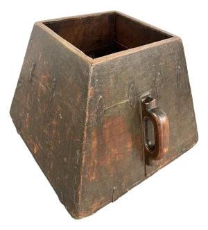 Antique Chinese Rice Bucket, Early 20th Century