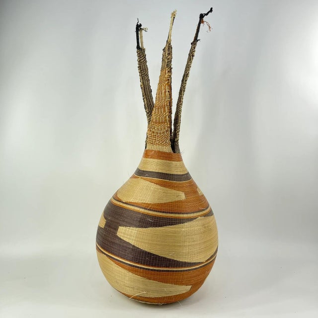 Early 20th Century Tutsi Basket Rwanda For Sale - Image 9 of 15
