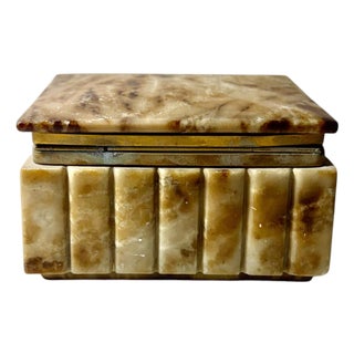1940s Italian Fluted Alabaster Jewelry Box For Sale